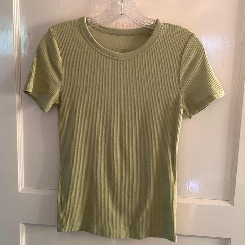Ribbed tee